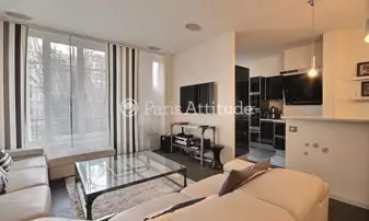Rent Apartment 2 Bedrooms 102m² rue Albert Samain, 17 Paris