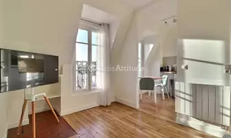 Rent Apartment 1 Bedroom 30m² rue de Levis, 17 Paris
