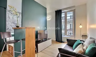 Rent Apartment Alcove Studio 30m² rue du Chemin Vert, 11 Paris