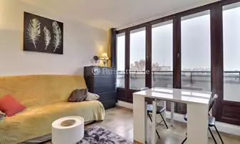 Rent Apartment Studio 32m² rue de Paris, 94220 Charenton-le-Pont