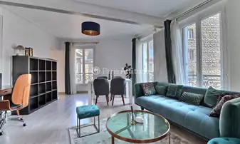 Rent Apartment 2 Bedrooms 64m² rue Crozatier, 12 Paris