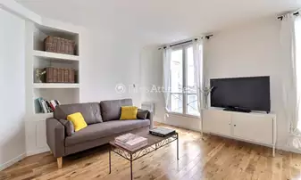 Rent Apartment 2 Bedrooms 48m² rue Amelot, 11 Paris