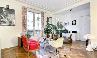 Rent Apartment 2 Bedrooms 75m² rue de Maubeuge, 9 Paris