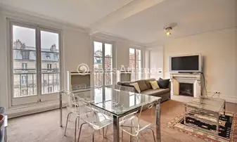 Rent Apartment 3 Bedrooms 117m² avenue Trudaine, 9 Paris