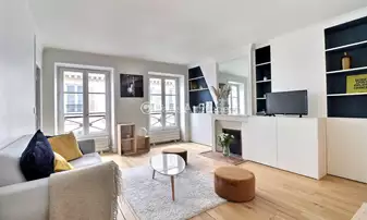 Rent Apartment 1 Bedroom 49m² rue Rodier, 9 Paris