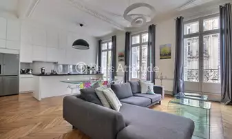 Rent Apartment 2 Bedrooms 101m² rue de Rome, 8 Paris