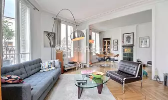Rent Apartment 2 Bedrooms 83m² rue du Président Wilson, 92300 Levallois-Perret