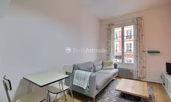 Rent Apartment 1 Bedroom 24m² rue Piat, 20 Paris