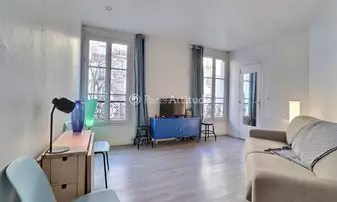 Rent Apartment Studio 21m² avenue Gambetta, 20 Paris