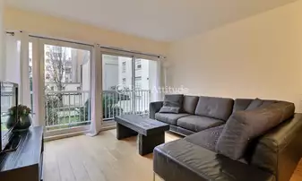 Rent Apartment 2 Bedrooms 72m² rue de la Chine, 20 Paris
