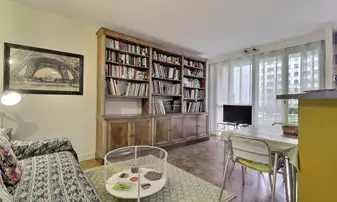 Rent Apartment 1 Bedroom 50m² rue des Envierges, 20 Paris