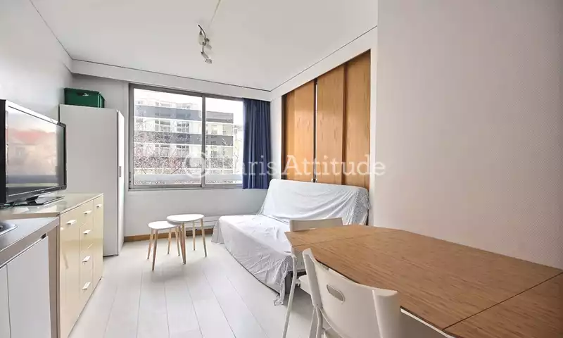 Rent Apartment 1 Bedroom 33m² rue d Oradour Sur Glane, 75015 Paris
