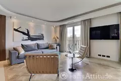 Rent furnished Apartment 2 Bedrooms 100m² quai d Orsay, 75007 Paris